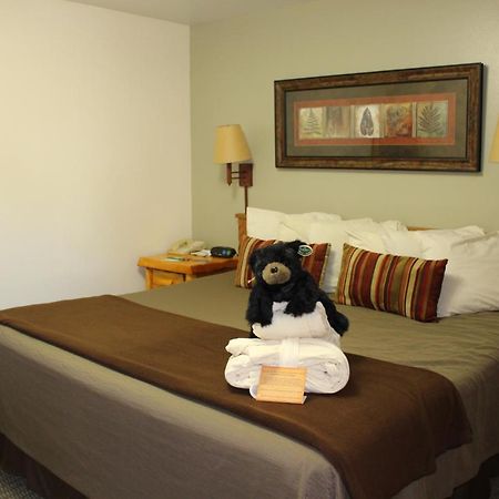 Spearfish Canyon Lodge Exteriör bild