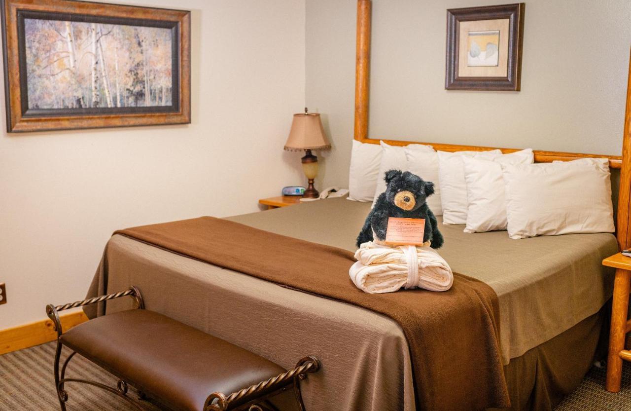 Spearfish Canyon Lodge Exteriör bild