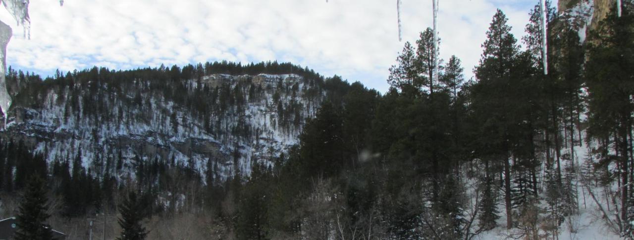 Spearfish Canyon Lodge Exteriör bild