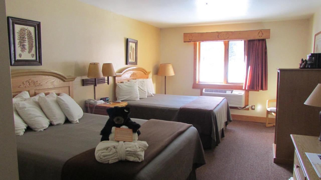 Spearfish Canyon Lodge Exteriör bild