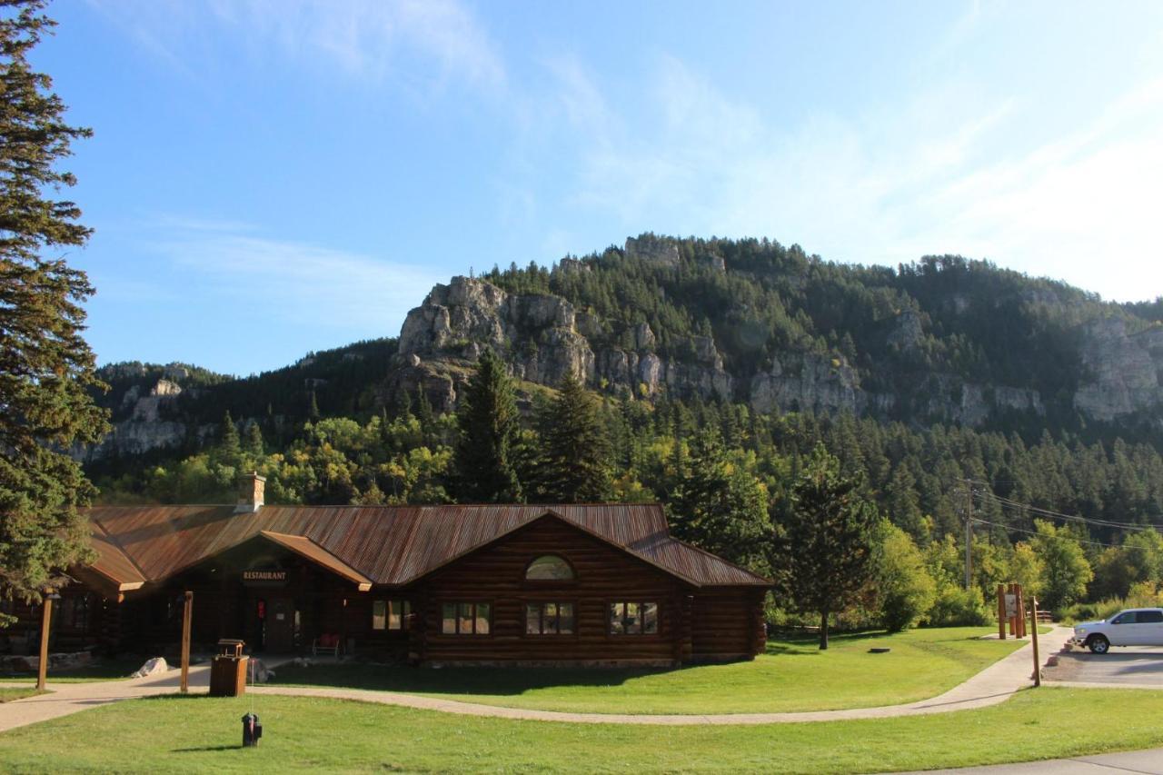 Spearfish Canyon Lodge Exteriör bild